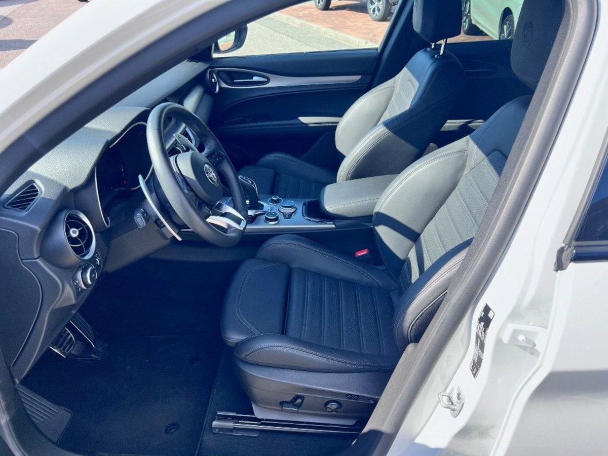 Alfa Romeo Stelvio Stelvio 2.2 Turbodiesel 210 CV AT8 Q4 Veloce Tì (5)