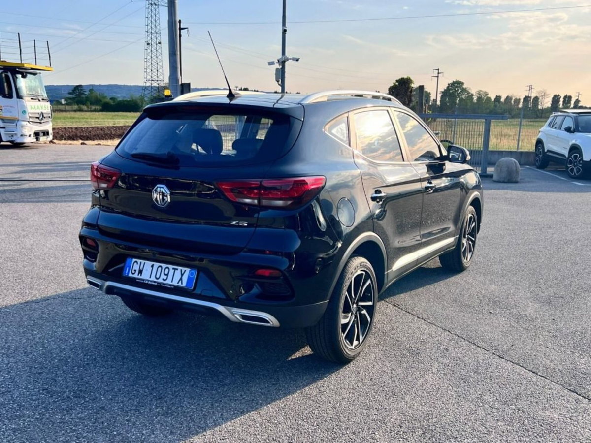 Mg ZS ZS 1.5 Luxury (2)