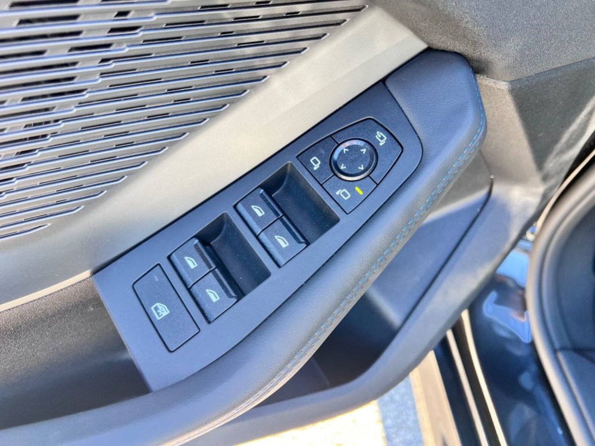 BMW Serie 1 5p. 118d 5p. Msport (9)