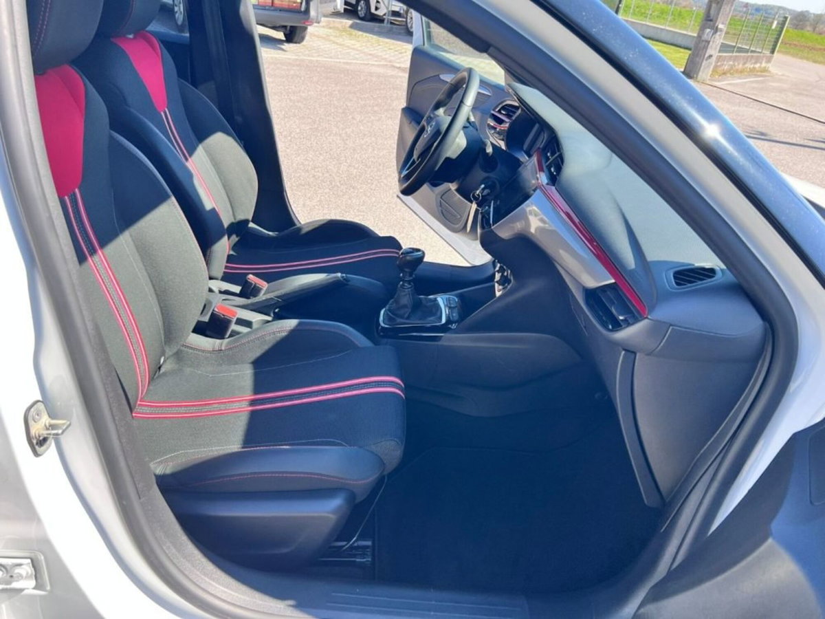 Opel Corsa 1.2 100 CV aut. GS Line (6)
