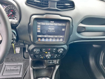 Jeep Renegade 1.6 Mjt 130 CV Limited (11)