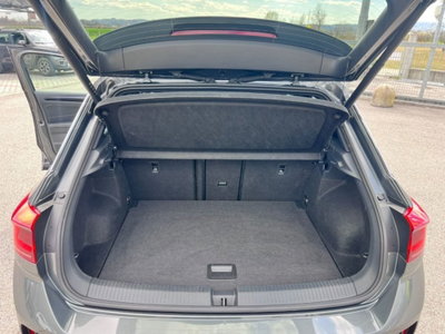 Volkswagen T-Roc 1.5 tsi R-Line dsg (8)
