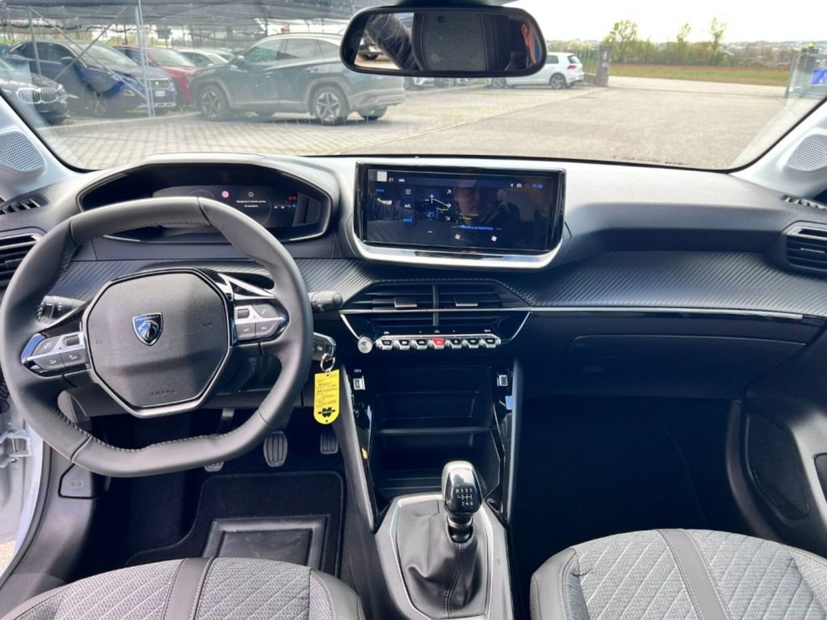 Peugeot 208 PureTech 100 Stop&Start 5 porte Allure (11)
