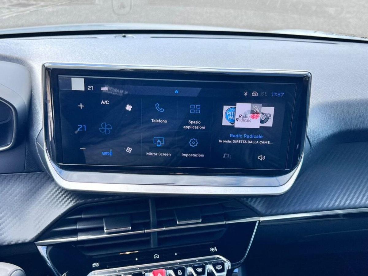 Peugeot 208 PureTech 100 Stop&Start 5 porte Allure (9)