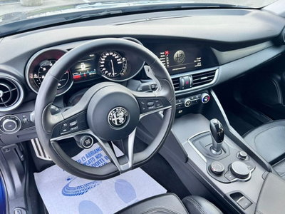 Alfa Romeo Giulia 2.2 Turbodiesel 210 CV AT8 AWD Q4 Veloce Ti (10)