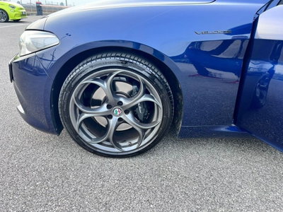 Alfa Romeo Giulia 2.2 Turbodiesel 210 CV AT8 AWD Q4 Veloce Ti (13)