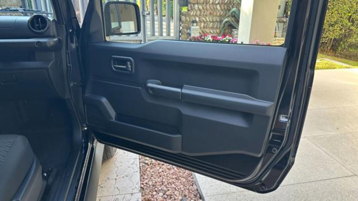 Suzuki Jimny 1.5 Pro 4wd allgrip (17)