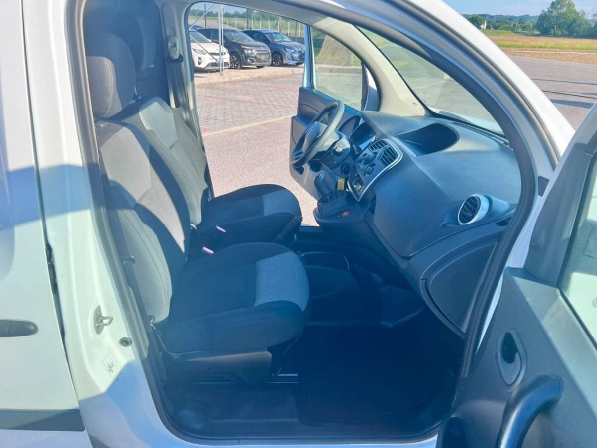 Renault Kangoo 1.5 dCi 90CV F.AP. 4p. Express Maxi Combi Ice (6)