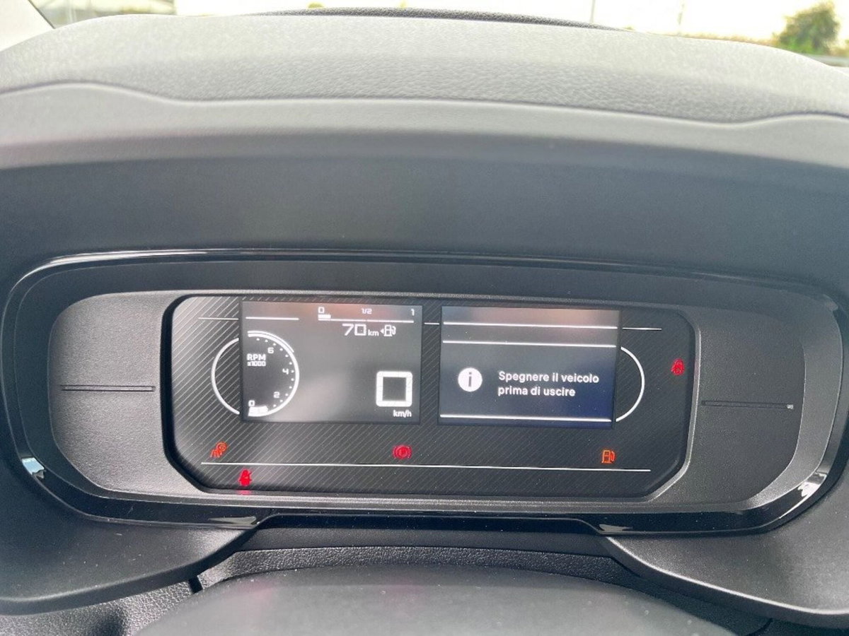 Fiat Doblò Furgone van XL 1.5 diesel 100cv (11)