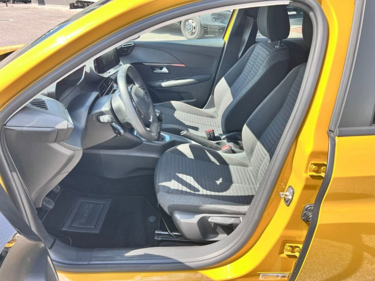 Peugeot 208 PureTech 75 Stop&Start 5 porte Active (5)