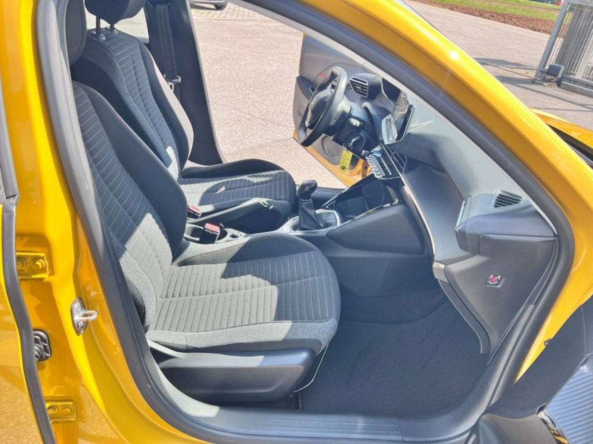 Peugeot 208 PureTech 75 Stop&Start 5 porte Active (6)