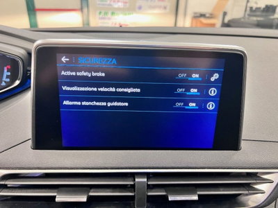 Peugeot 3008 PureTech Turbo 130 S&S Allure Pack (20)