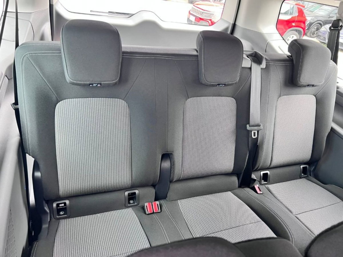 Volkswagen Veicoli Commerciali Caravelle Caravelle 2.0 tdi 110cv Life L2 (8)
