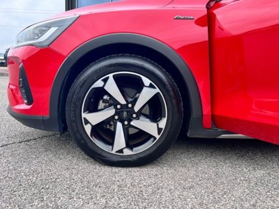 Ford Focus Station Wagon 1.0 EcoBoost Hybrid 125 CV SW Active (14)