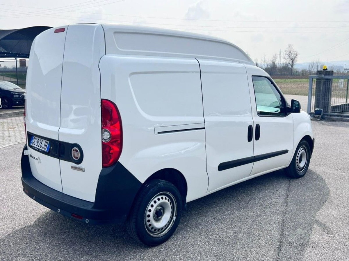 Fiat Doblò Furgone 1.6 MJT 105CV PL-TA Cargo Maxi XL Lamierato (3)