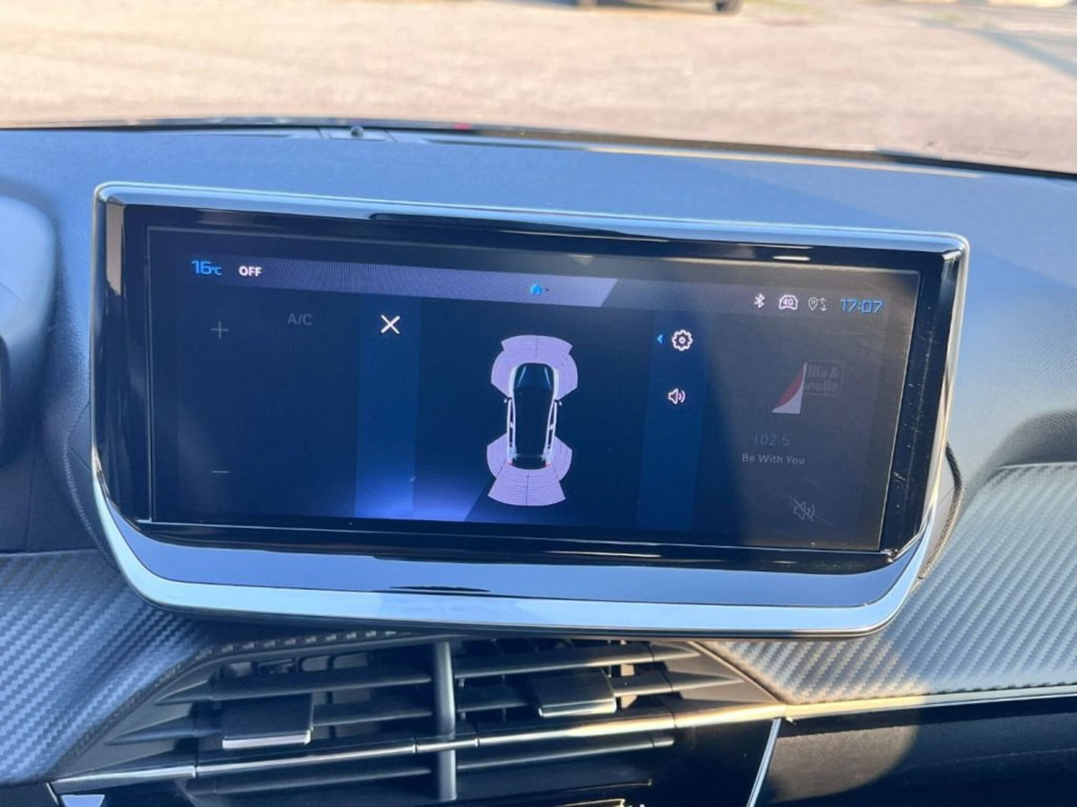 Peugeot 208 PureTech 100 Stop&Start 5 porte Allure (14)