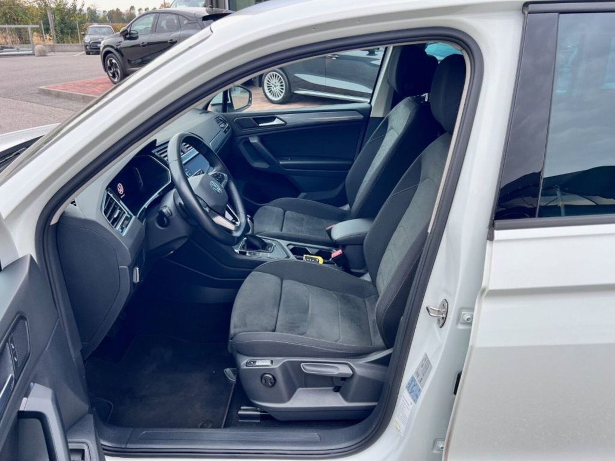 Volkswagen Tiguan 1.4 TSI eHYBRID DSG Life (5)