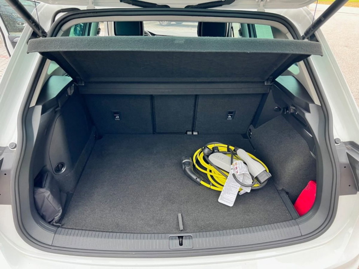 Volkswagen Tiguan 1.4 TSI eHYBRID DSG Life (8)