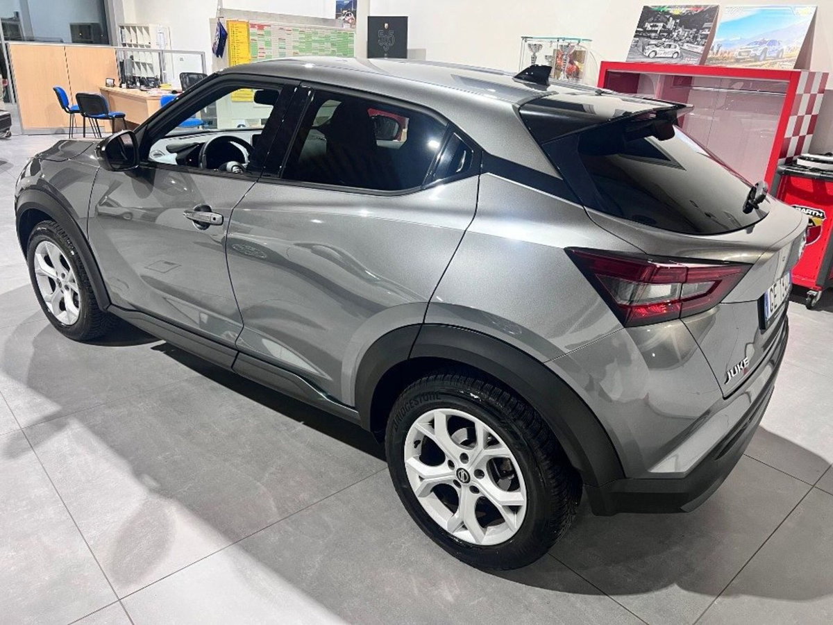 Nissan Juke 1.0 dig-t N-Connecta 114cv (4)