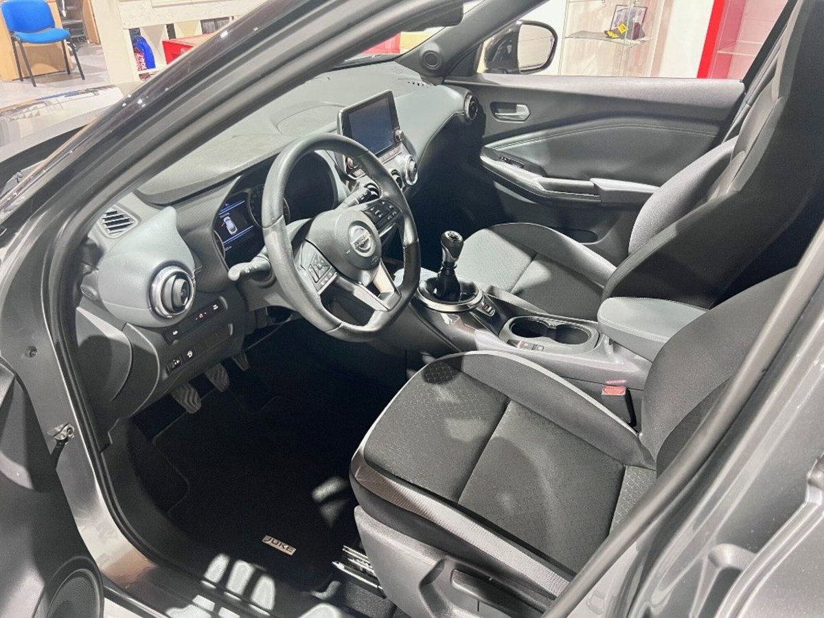 Nissan Juke 1.0 dig-t N-Connecta 114cv (5)
