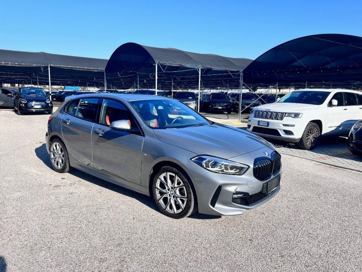 BMW Serie 1 5p. 116i 5p. Msport (2)