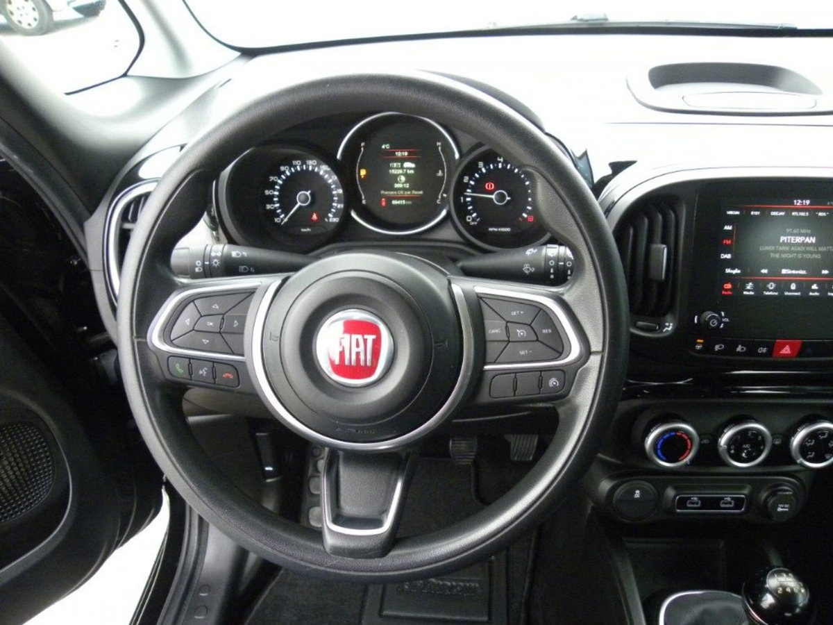 Fiat 500L 1.4 95 CV Mirror (11)
