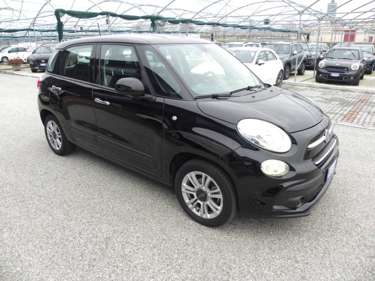 Fiat 500L 1.4 95 CV Mirror (2)