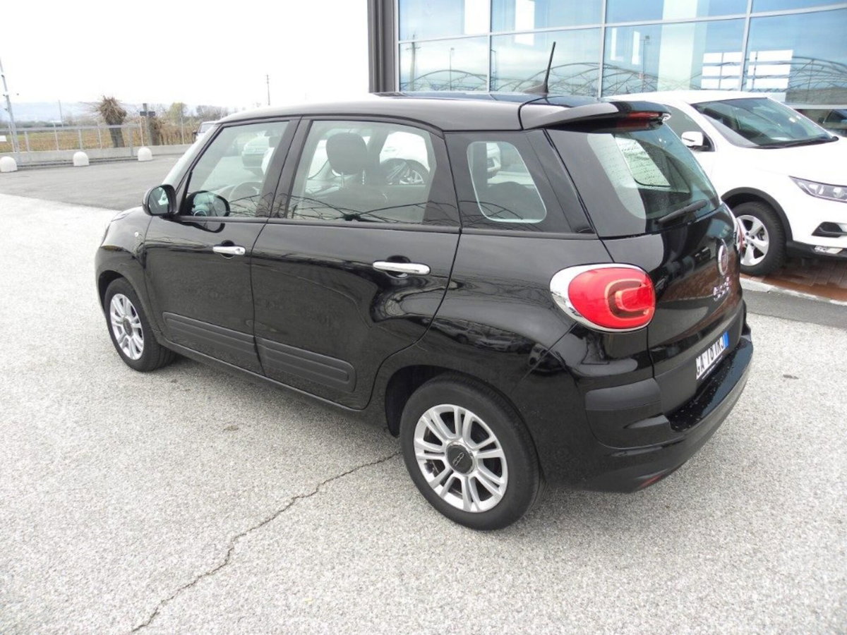 Fiat 500L 1.4 95 CV Mirror (4)