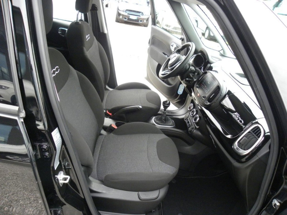 Fiat 500L 1.4 95 CV Mirror (7)