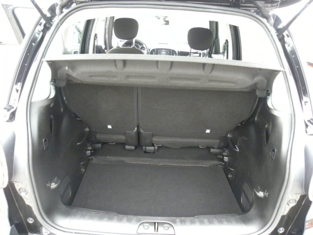 Fiat 500L 1.4 95 CV Mirror (8)