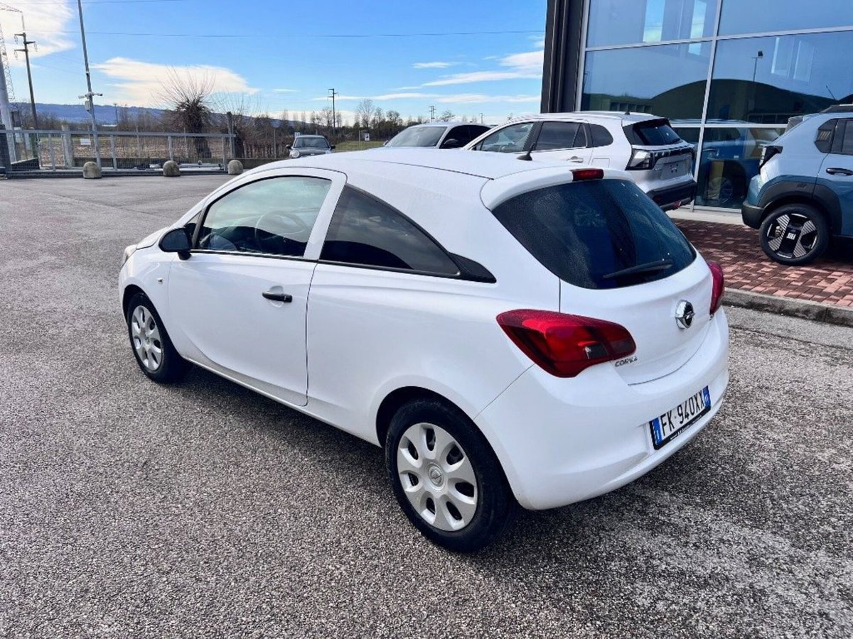 Opel Corsa Coupé 1.3 CDTI Van (4)