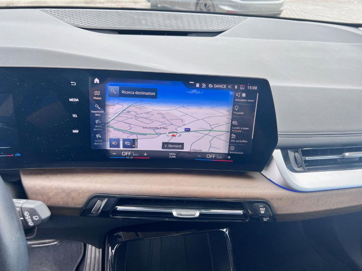 BMW Serie 2 Active Tourer 218d  Luxury auto (12)