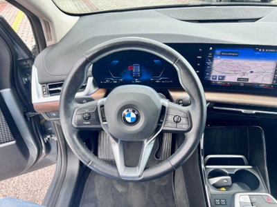 BMW Serie 2 Active Tourer 218d  Luxury auto (13)