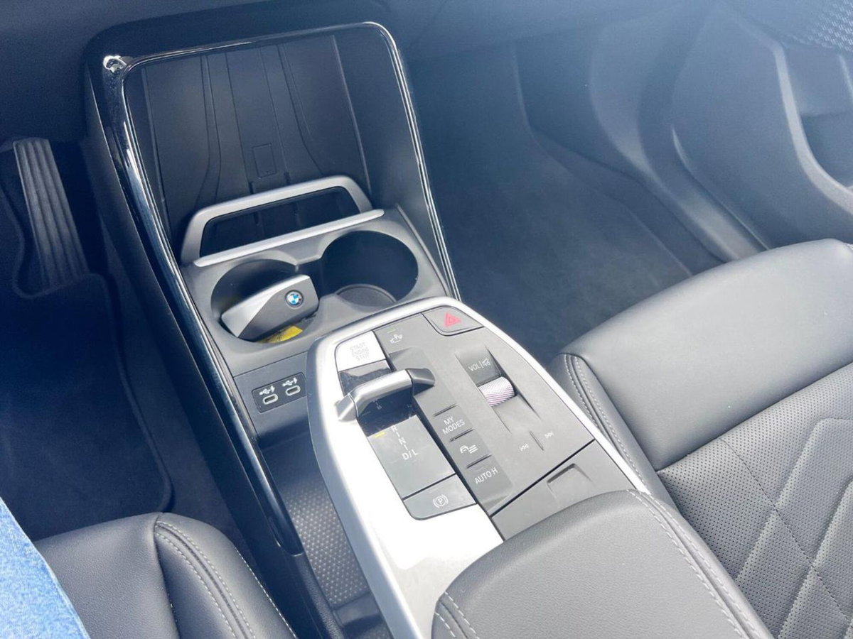 BMW Serie 2 Active Tourer 218d  Luxury auto (15)