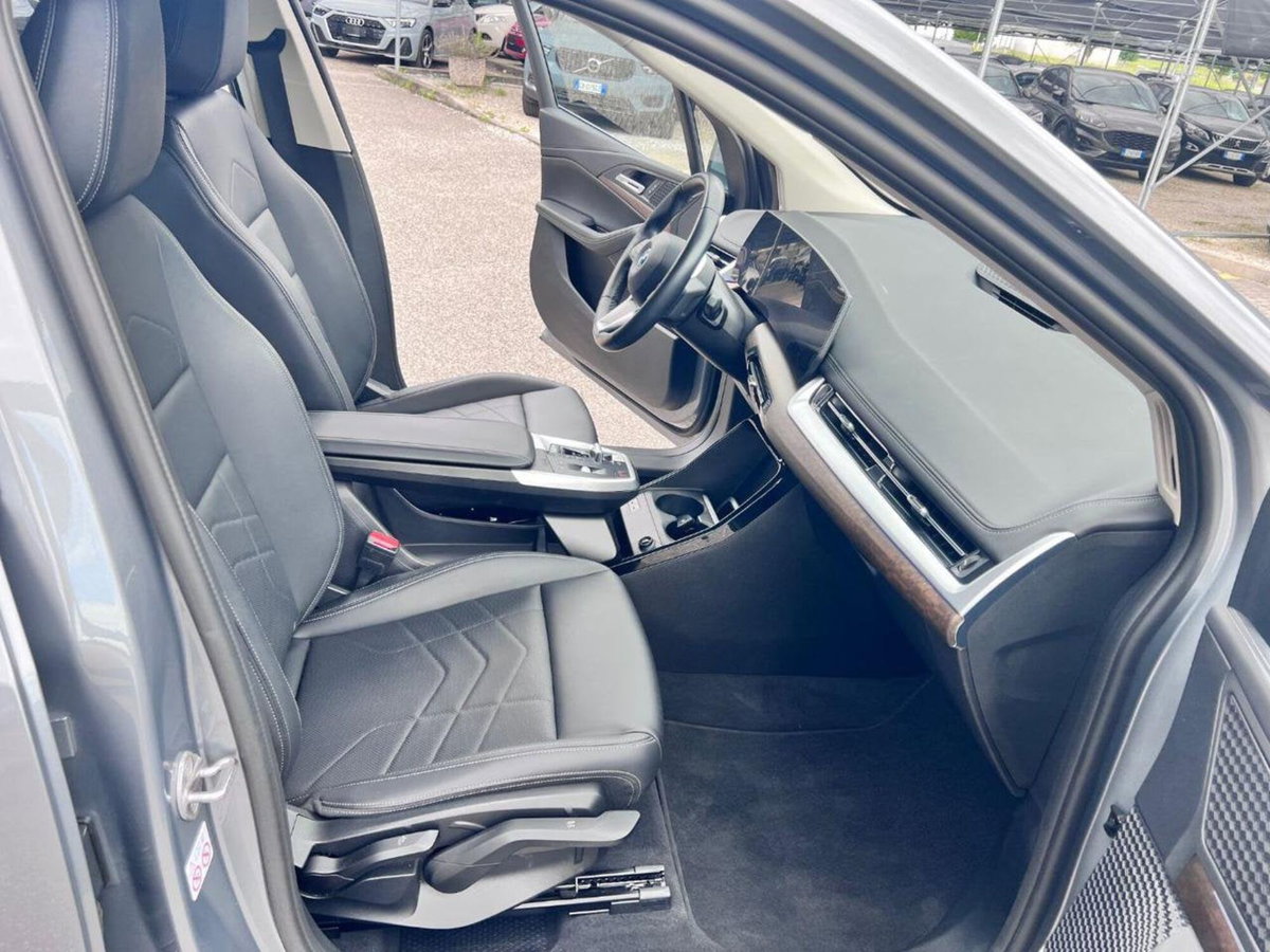 BMW Serie 2 Active Tourer 218d  Luxury auto (7)