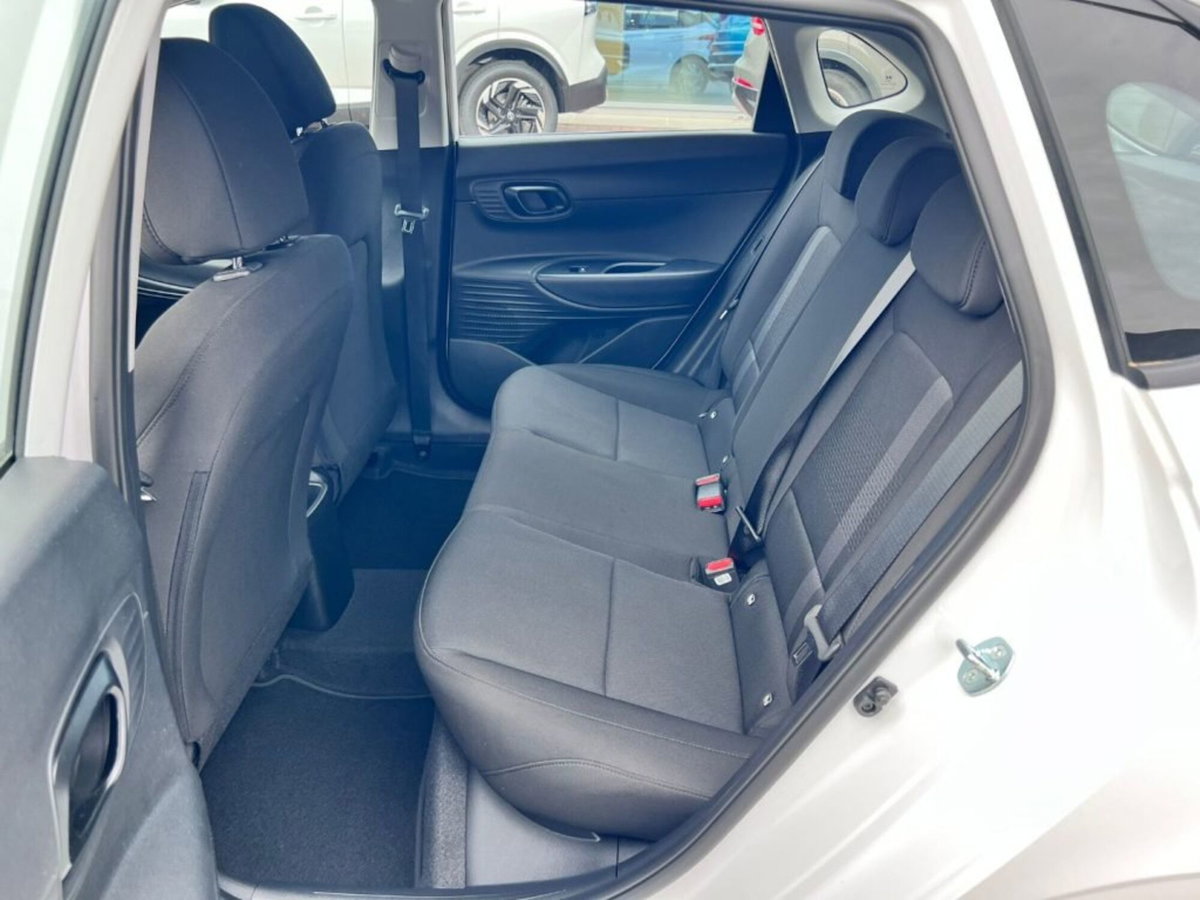 Hyundai i20 1.0 t-gdi Connectline 90cv mt (7)
