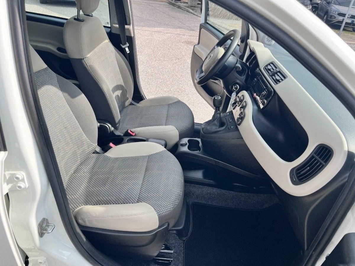 Fiat Panda 1.3 MJT 95 CV S&S 4x4 (7)