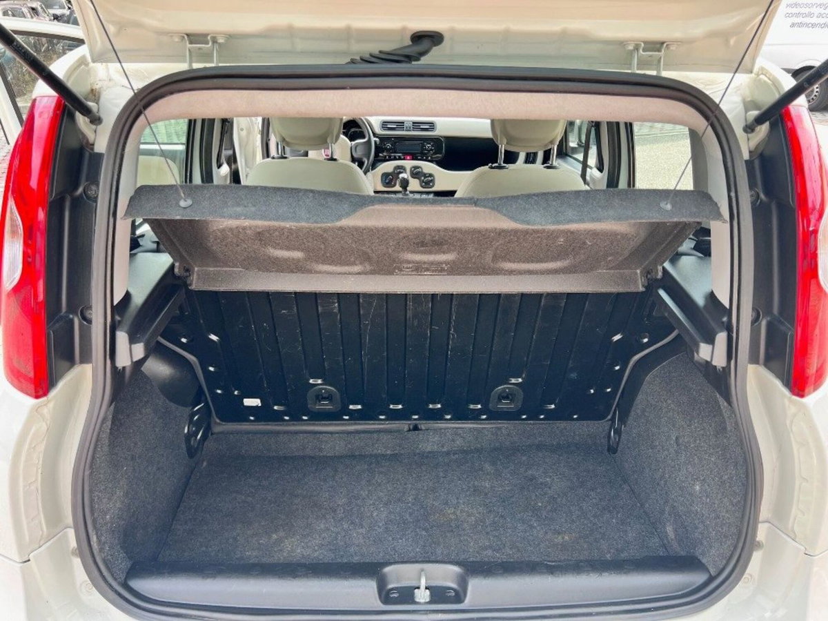 Fiat Panda 1.3 MJT 95 CV S&S 4x4 (8)