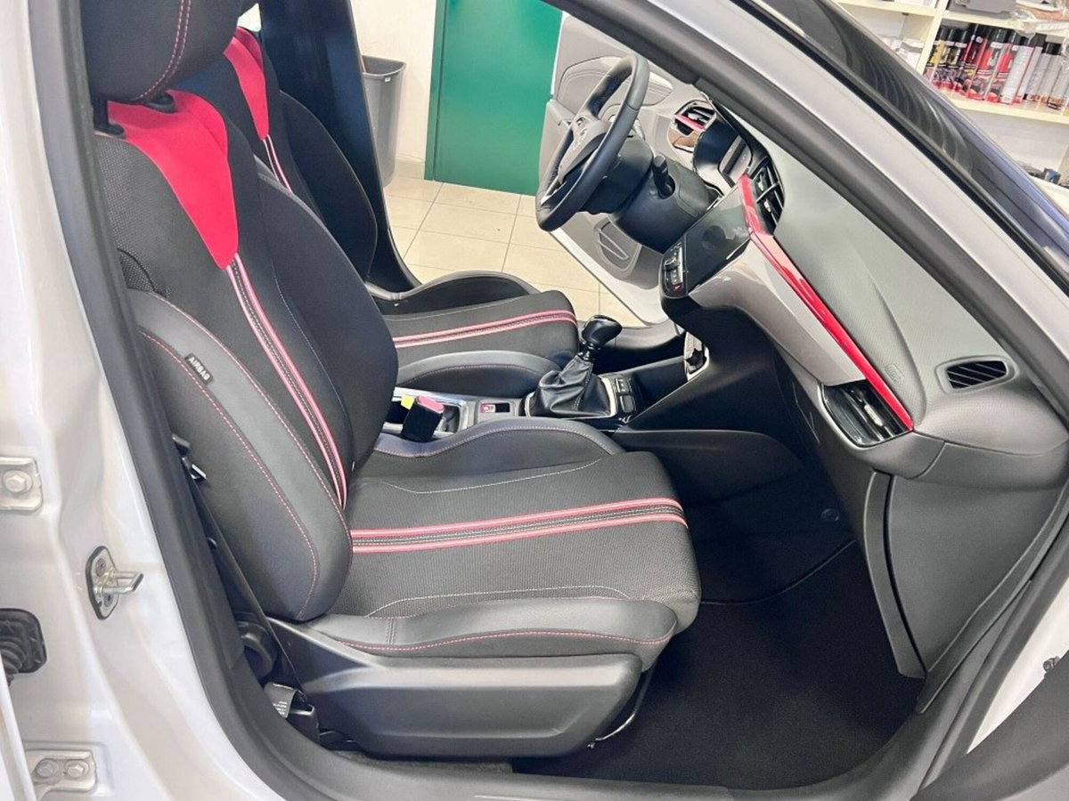 Opel Corsa 1.2 100 CV aut. GS Line (6)