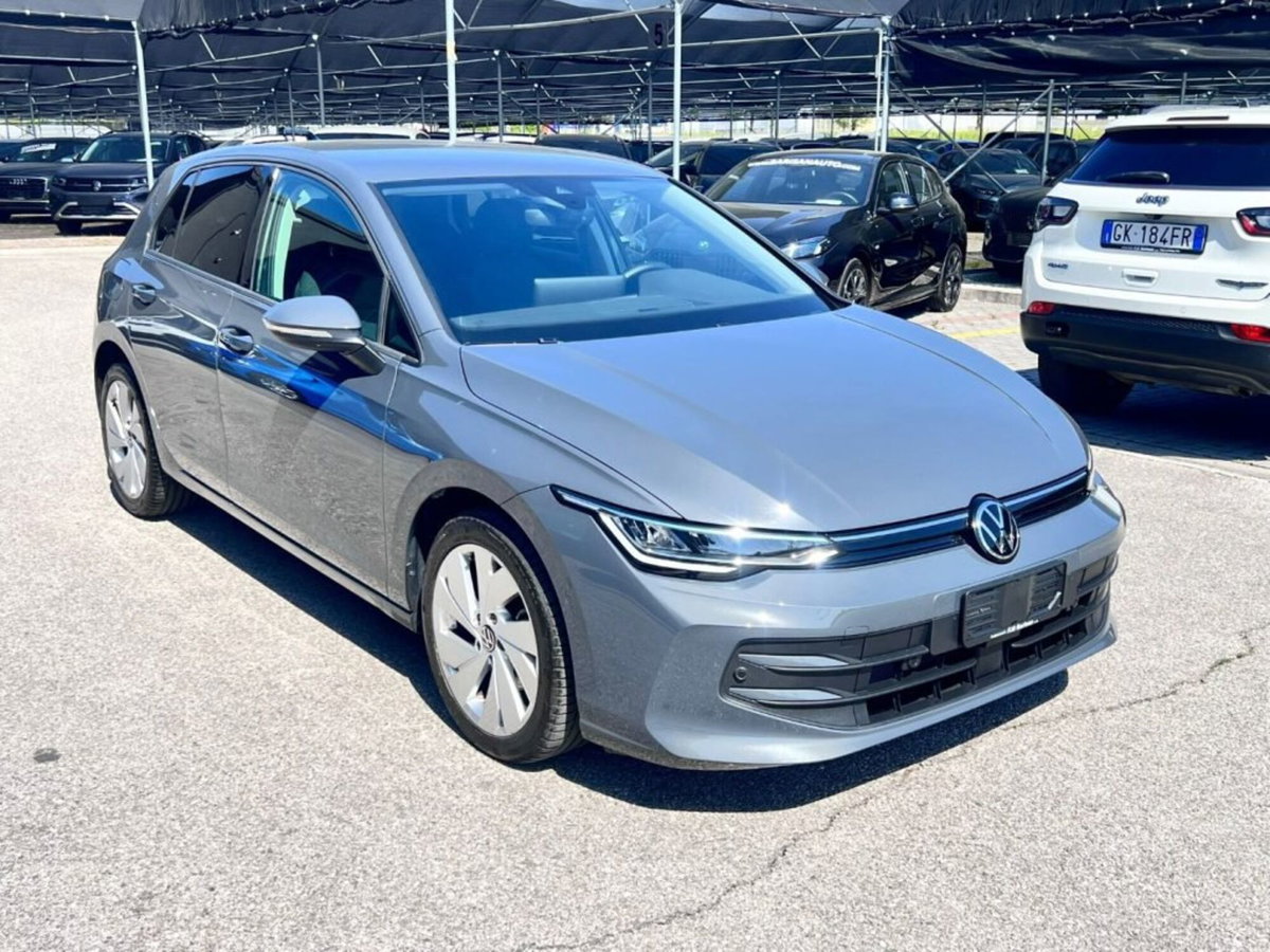 Volkswagen Golf 2.0 TDI SCR Life (2)