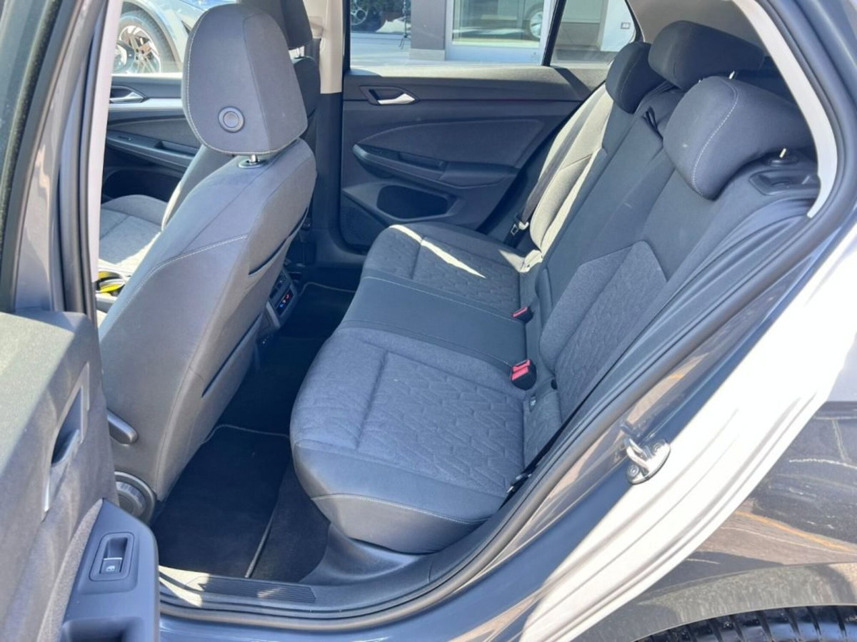 Volkswagen Golf 2.0 TDI SCR Life (7)
