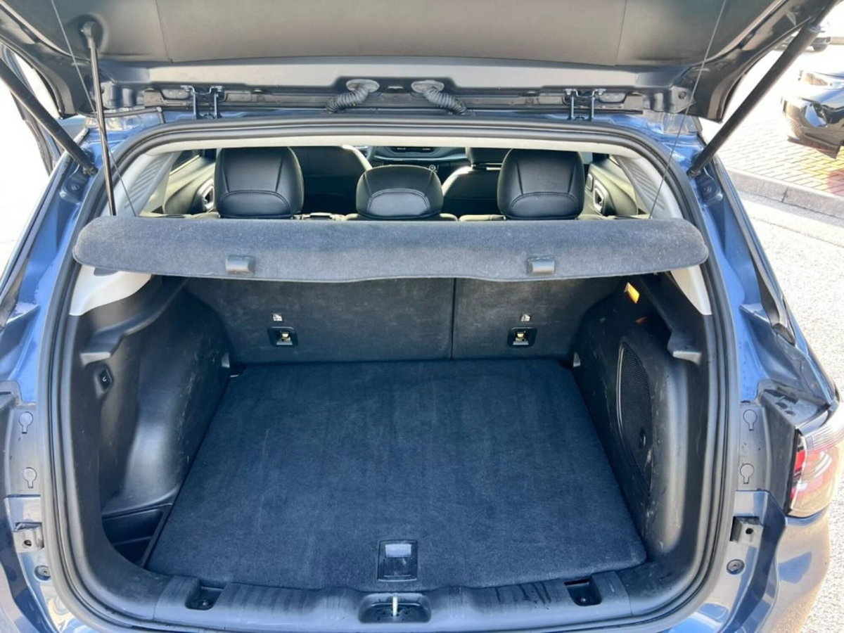 Jeep Compass 1.6 Multijet II 2WD S (8)