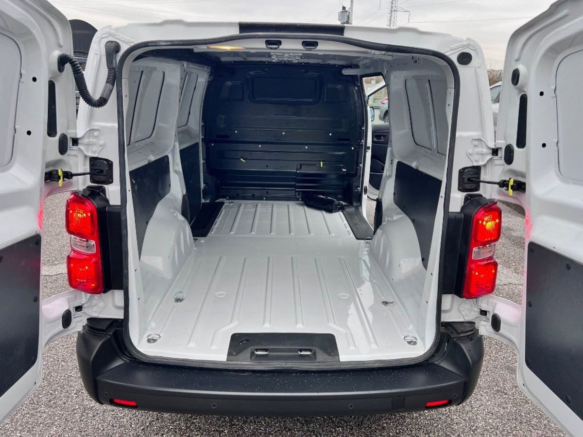 Opel Vivaro Furgone 2.0 Diesel 145CV S&S PL-SL-TN L Furg.Enjoy Maggiorata (7)