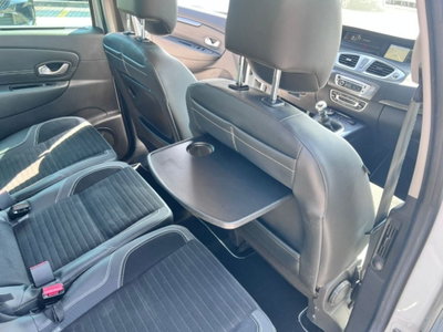 Renault Scénic X-Mod 1.5 dCi 110CV Attractive (14)