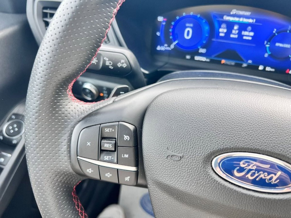 Ford Kuga 1.5 EcoBlue 120 CV aut. 2WD ST-Line (15)