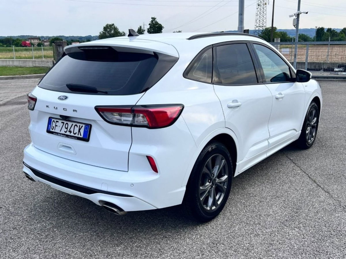 Ford Kuga 1.5 EcoBlue 120 CV aut. 2WD ST-Line (3)