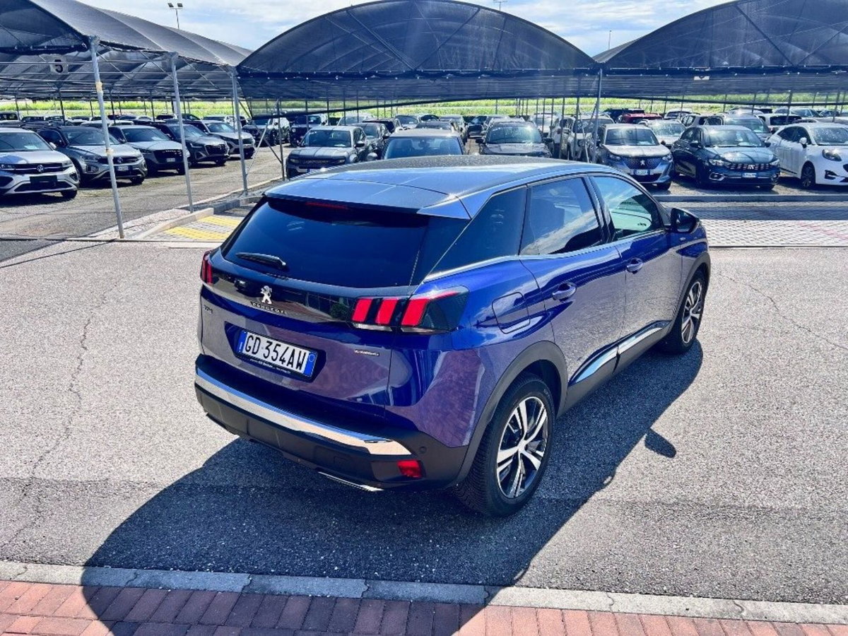 Peugeot 3008 BlueHDi 130 S&S EAT8 GT Line (3)