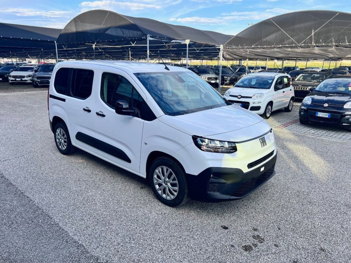Fiat Doblò 1.5 d 130cv (2)
