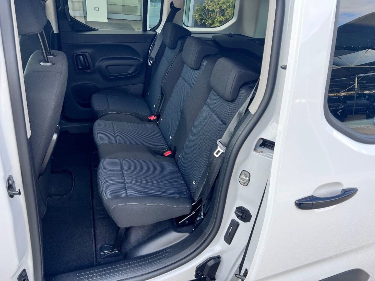 Fiat Doblò 1.5 d 130cv (6)