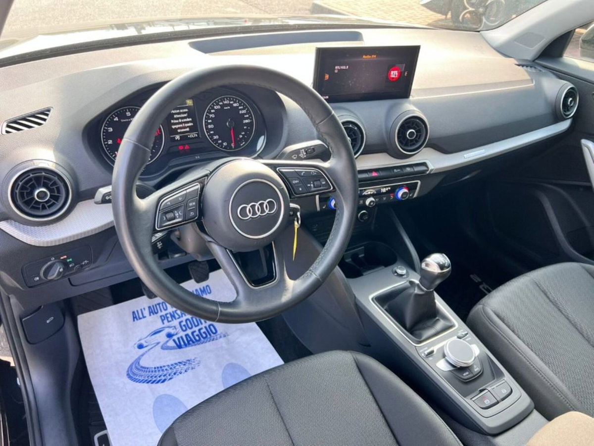 Audi Q2 Q2 30 TFSI Business (7)